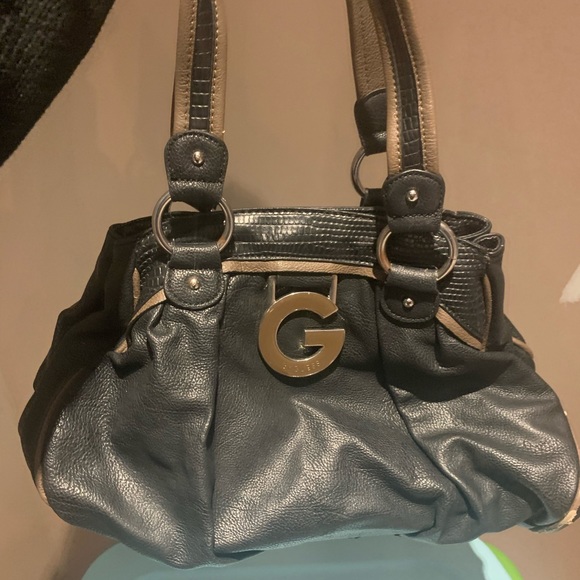 ❤️VINTAGE GEUSS PURSE IN AMAZING CONDITION (mild wear from use but no damage)❤️ - Picture 5 of 6